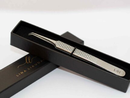 Lina Liaudanskė pincetai